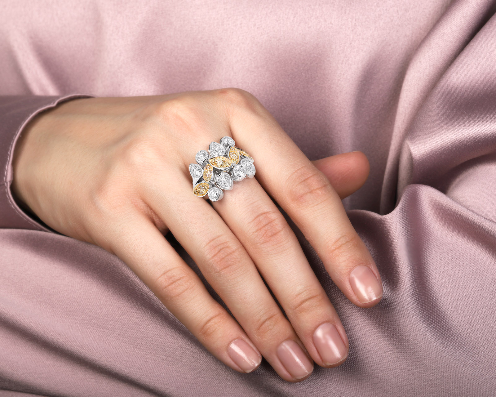 Оригинальное золотое кольцо с бриллиантами 1.76ct Luca Carati