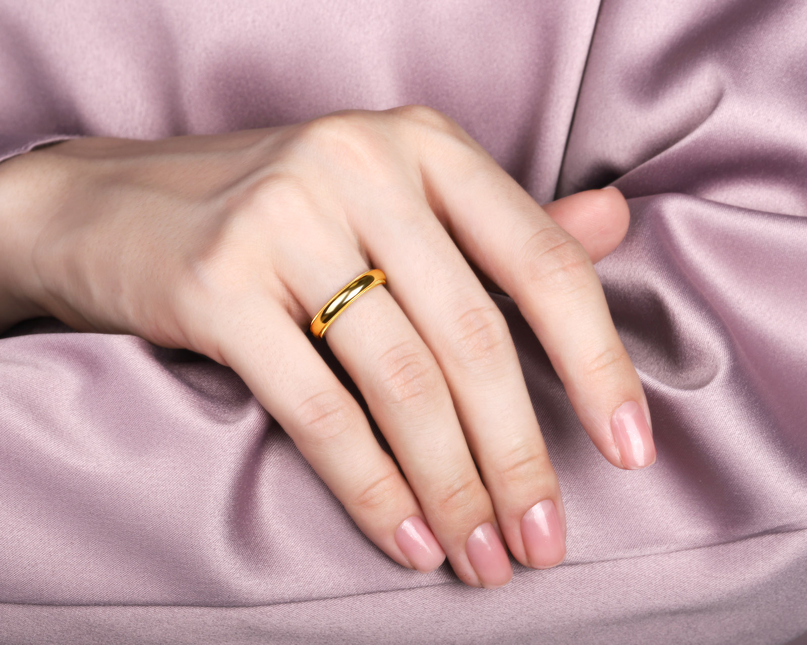 Оригинальное золотое кольцо Tiffany&Co Milgrain