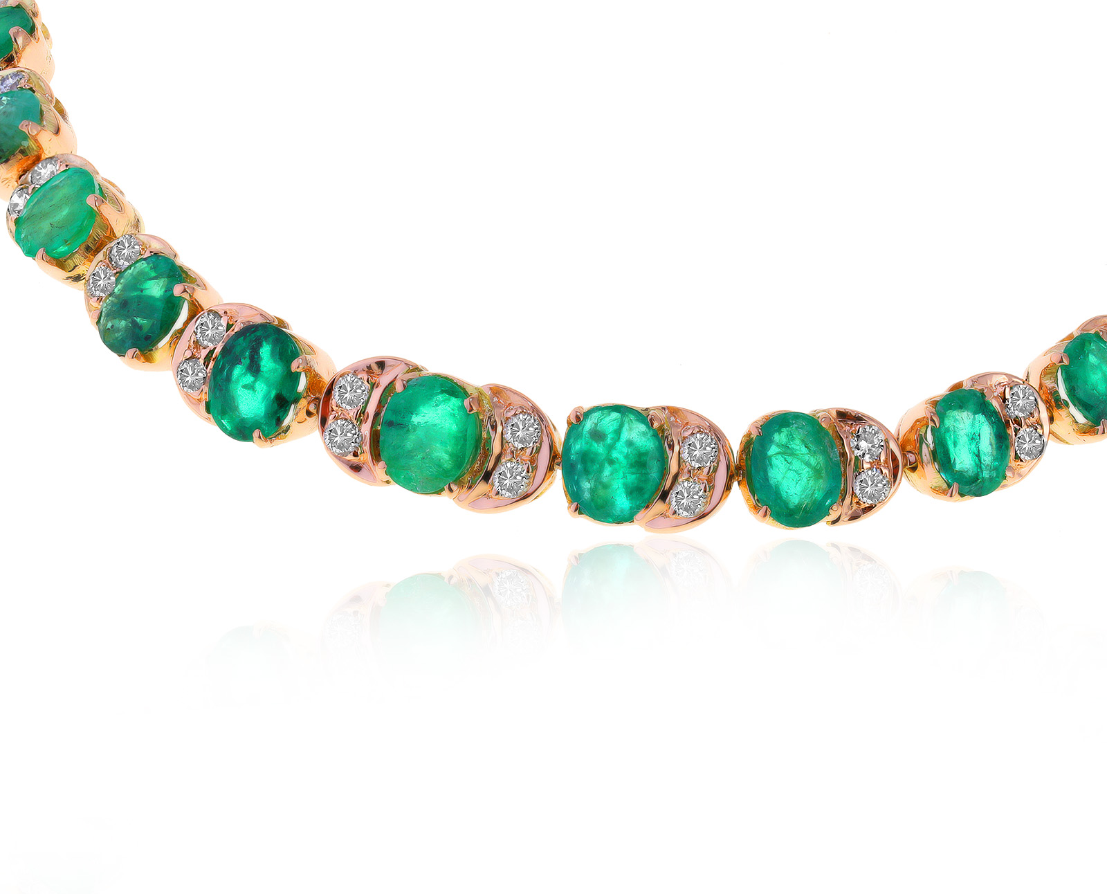 Изумительный золотой браслет с изумрудами 2.85ct