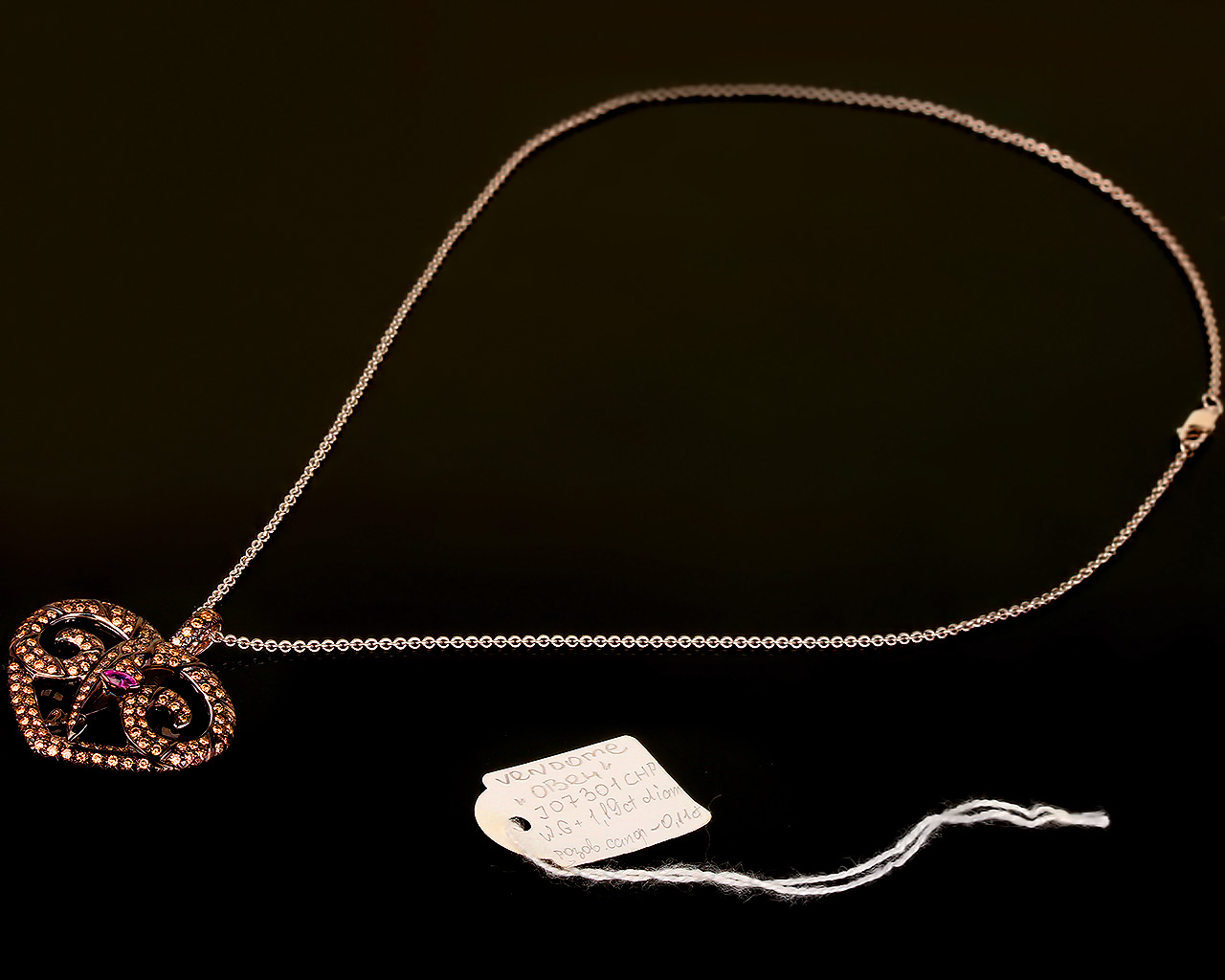 Золотой кулон с бриллиантами 1.19ct Vendome