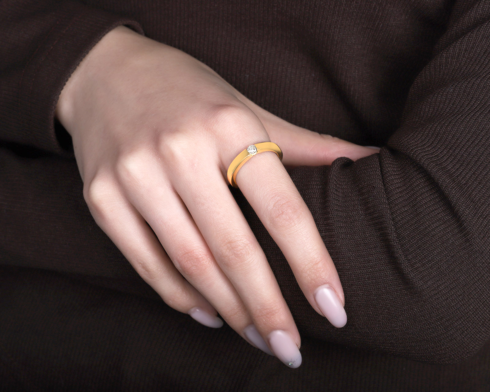 Золотое кольцо с бриллиантом 0.22ct