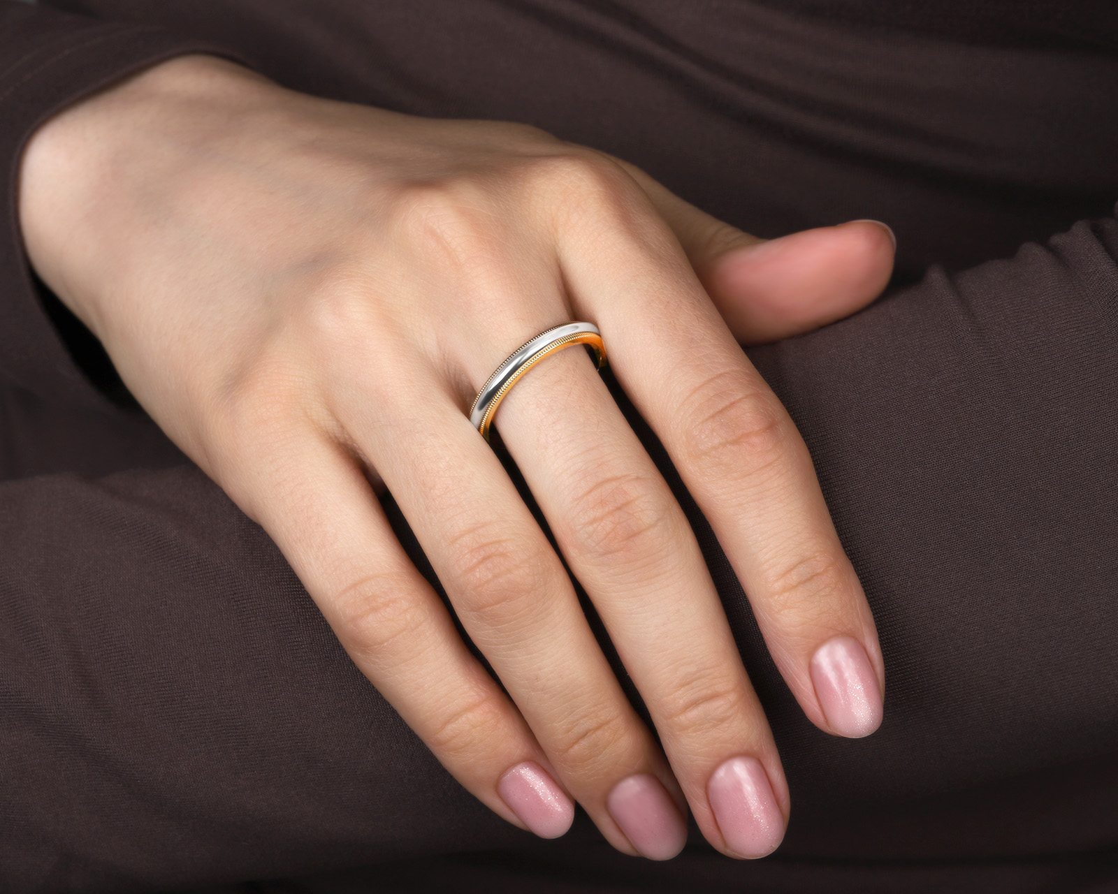 Оригинальное золотое кольцо Tiffany&Co Milgrain