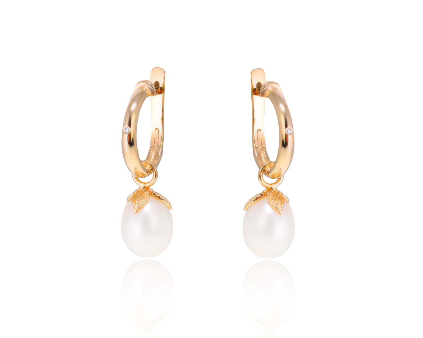 Золотые серьги с жемчугом и бриллиантами 0.01ct 160724/8