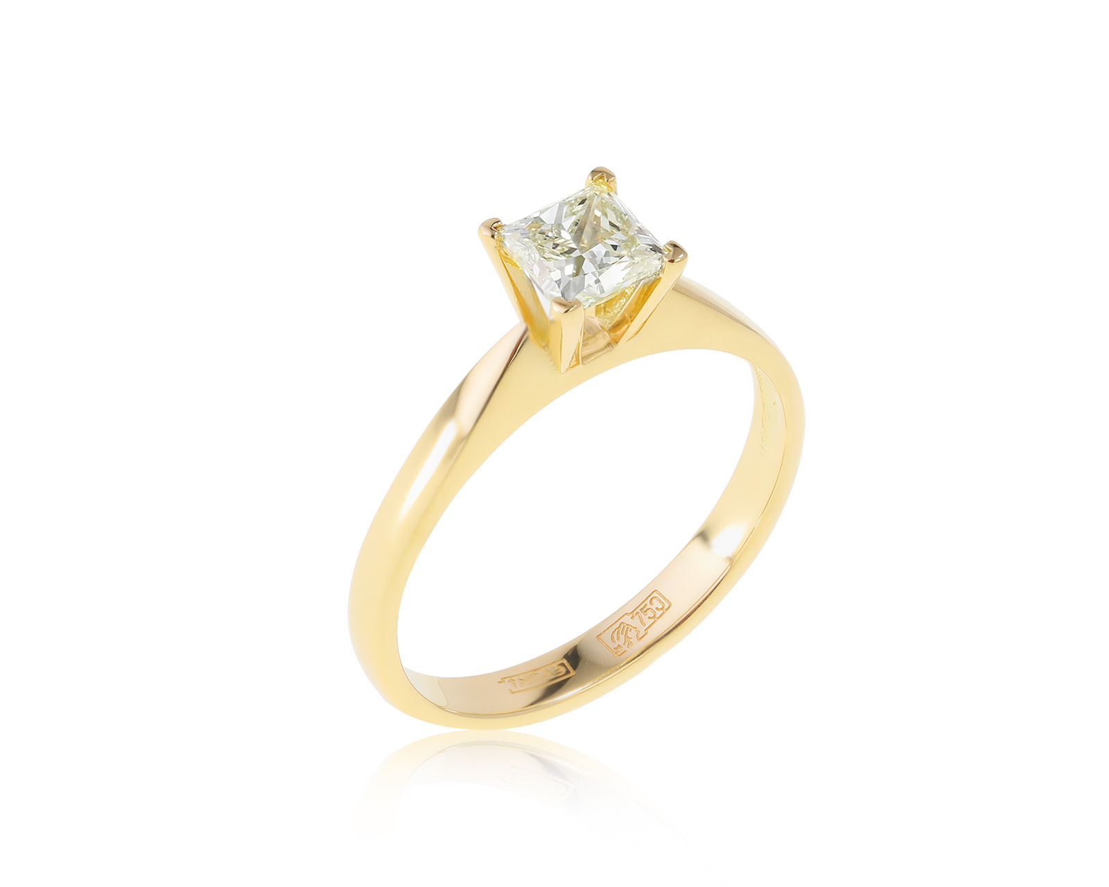 Роскошное золотое кольцо с бриллиантом 0.66ct