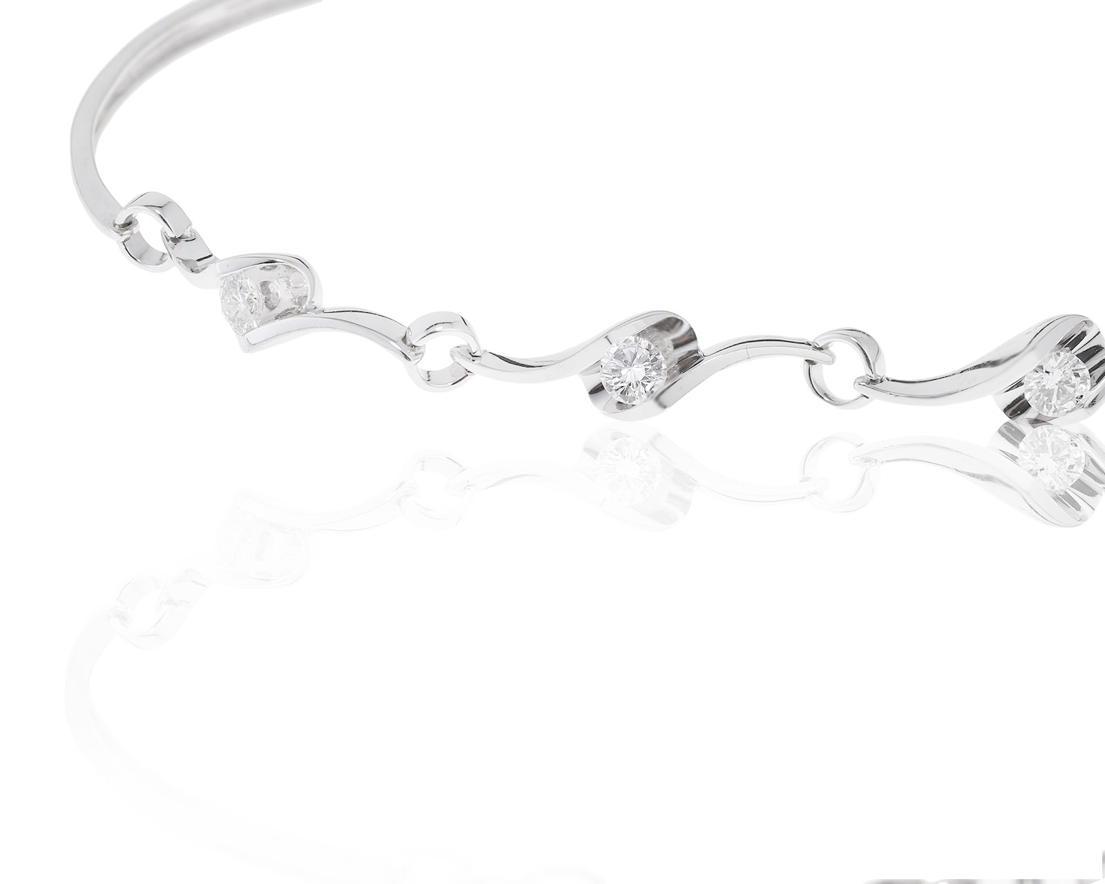 Волшебный золотой браслет с бриллиантами 0.26ct