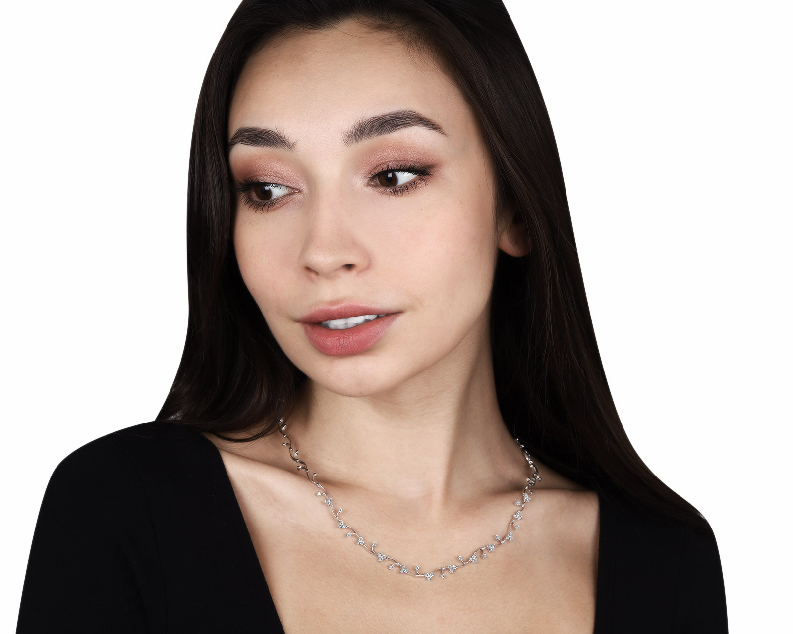 Нарядное золотое колье с бриллиантами 1.03ct