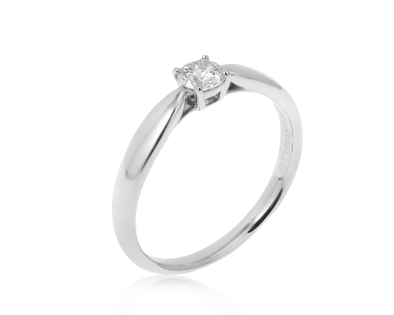 Оригинальное платиновое кольцо с бриллиантом 0.24ct Tiffany&Co
