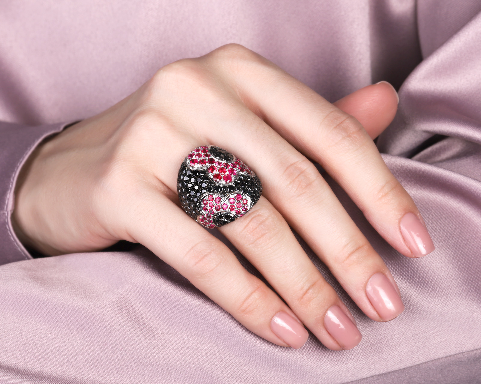 Оригинальное золотое кольцо с рубинами 4.09ct Pasquale Bruni