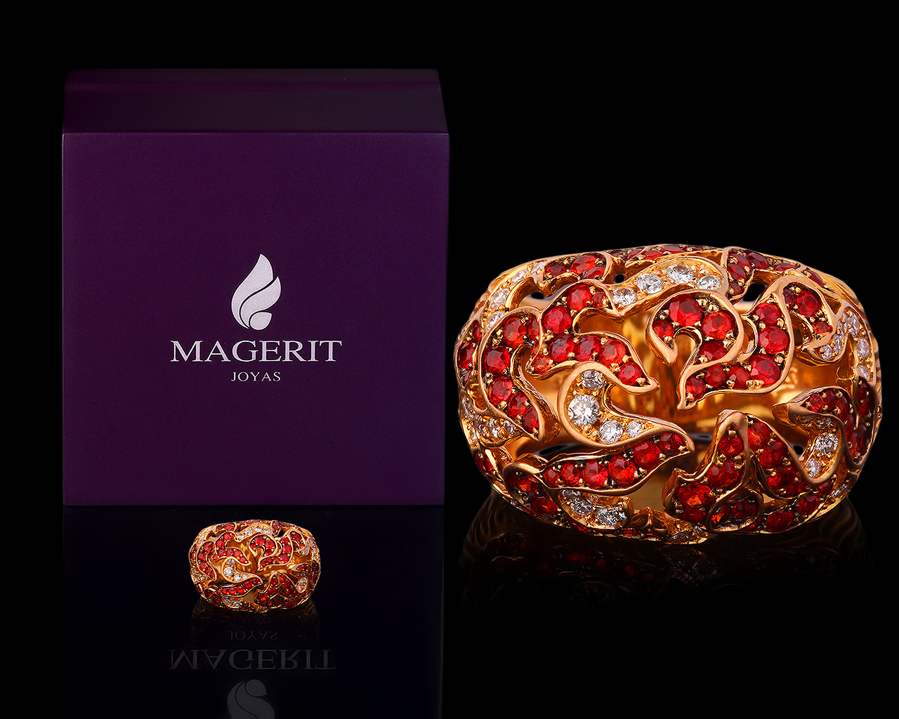 Золотое кольцо с бриллиантами 0.45ct Magerit New Fire