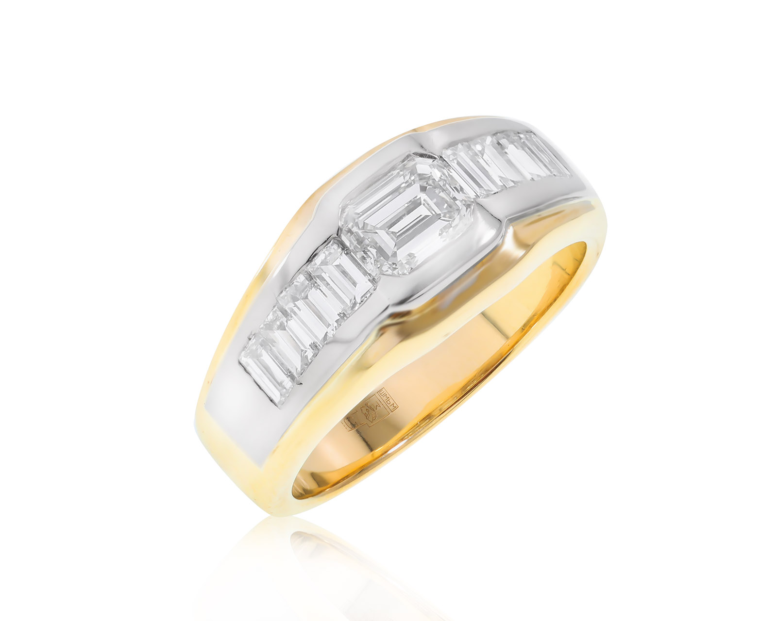 Достойное золотое кольцо с бриллиантами 1.35ct