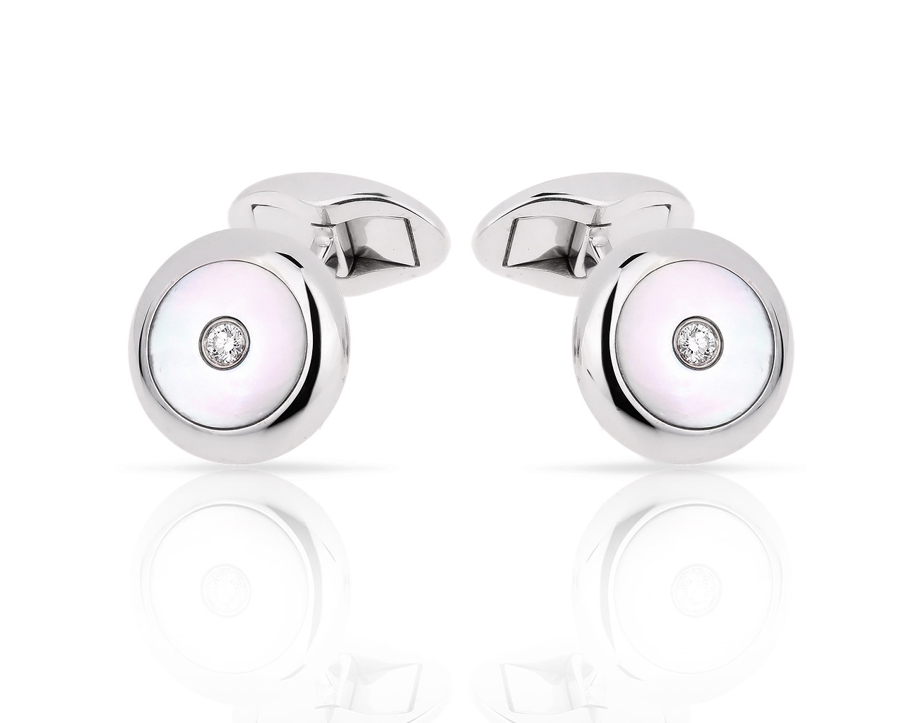Золотые запонки с бриллиантами и перламутром Tiffany&Co 111217/15