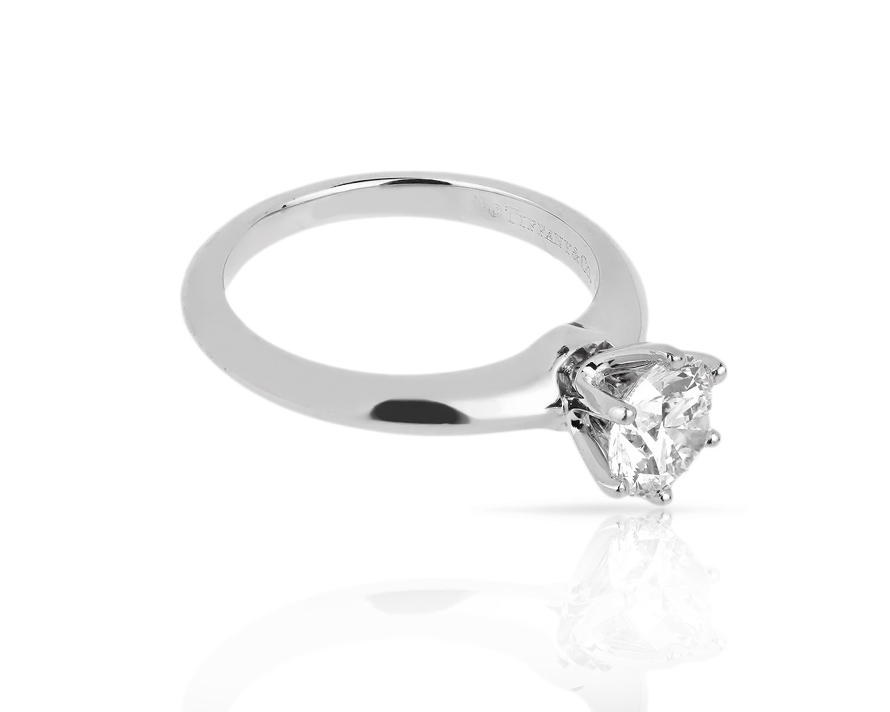 Платиновое кольцо с бриллиантом 1.01ct Tiffany&Co