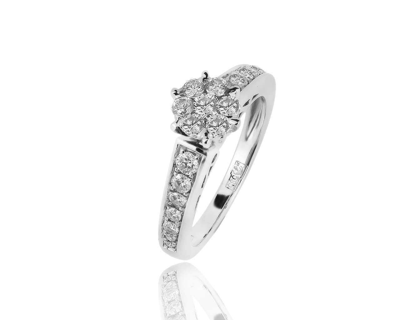 Безупречное золотое кольцо с бриллиантами 0.62ct 010819/27