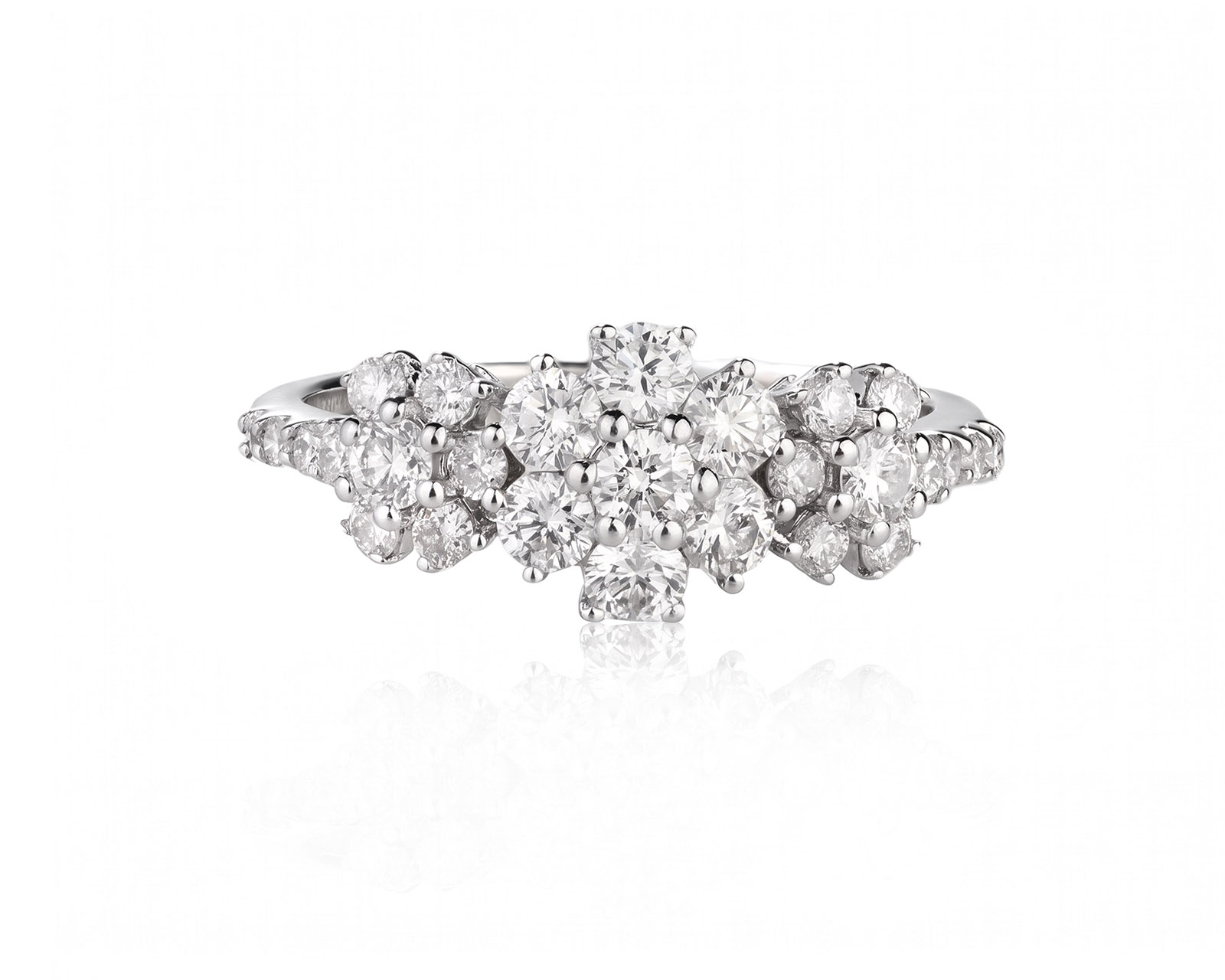Золотое кольцо с бриллиантами 0.89ct