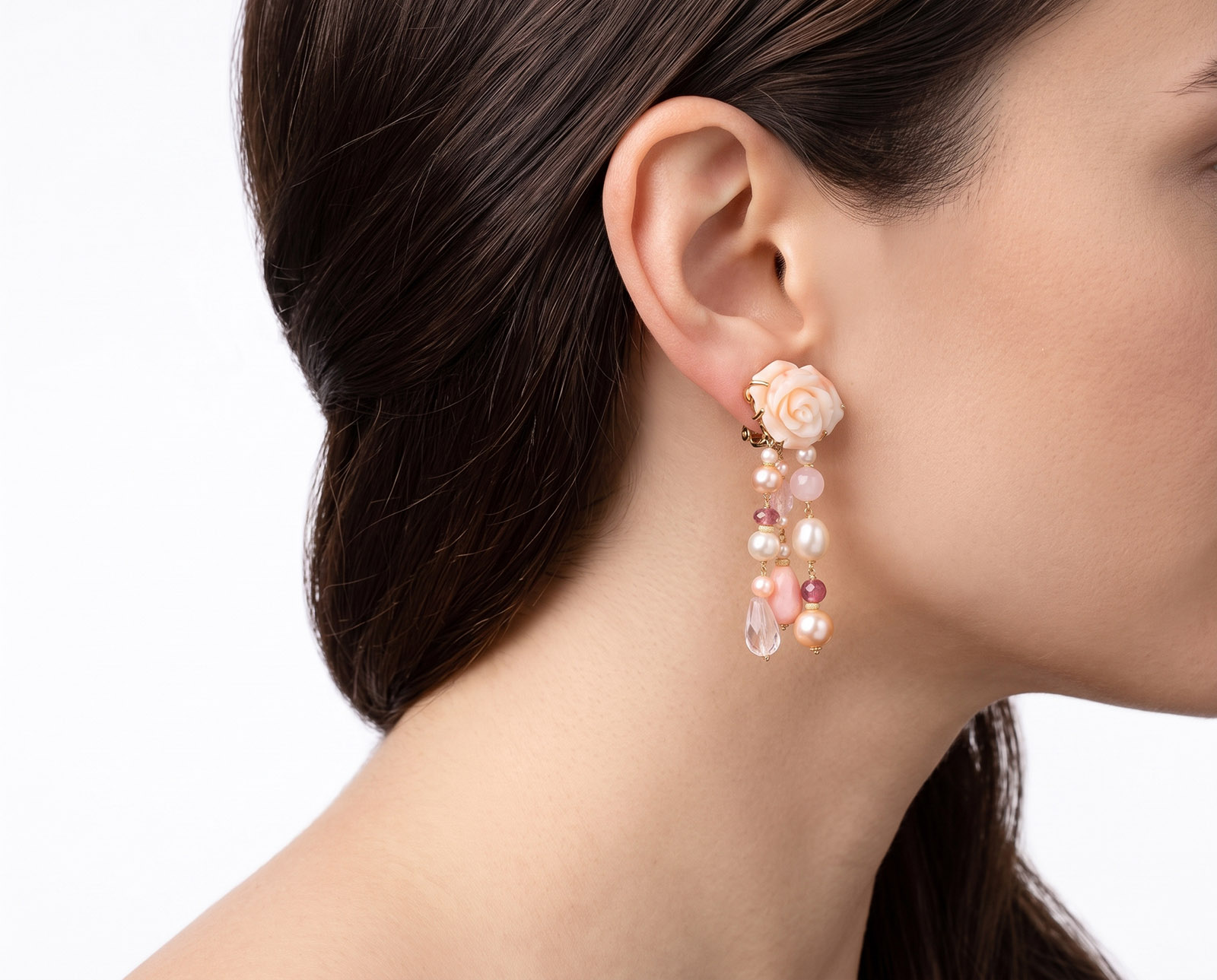 Оригинальные золотые серьги с резными кораллами 25.00ct Giampiero Fiorini
