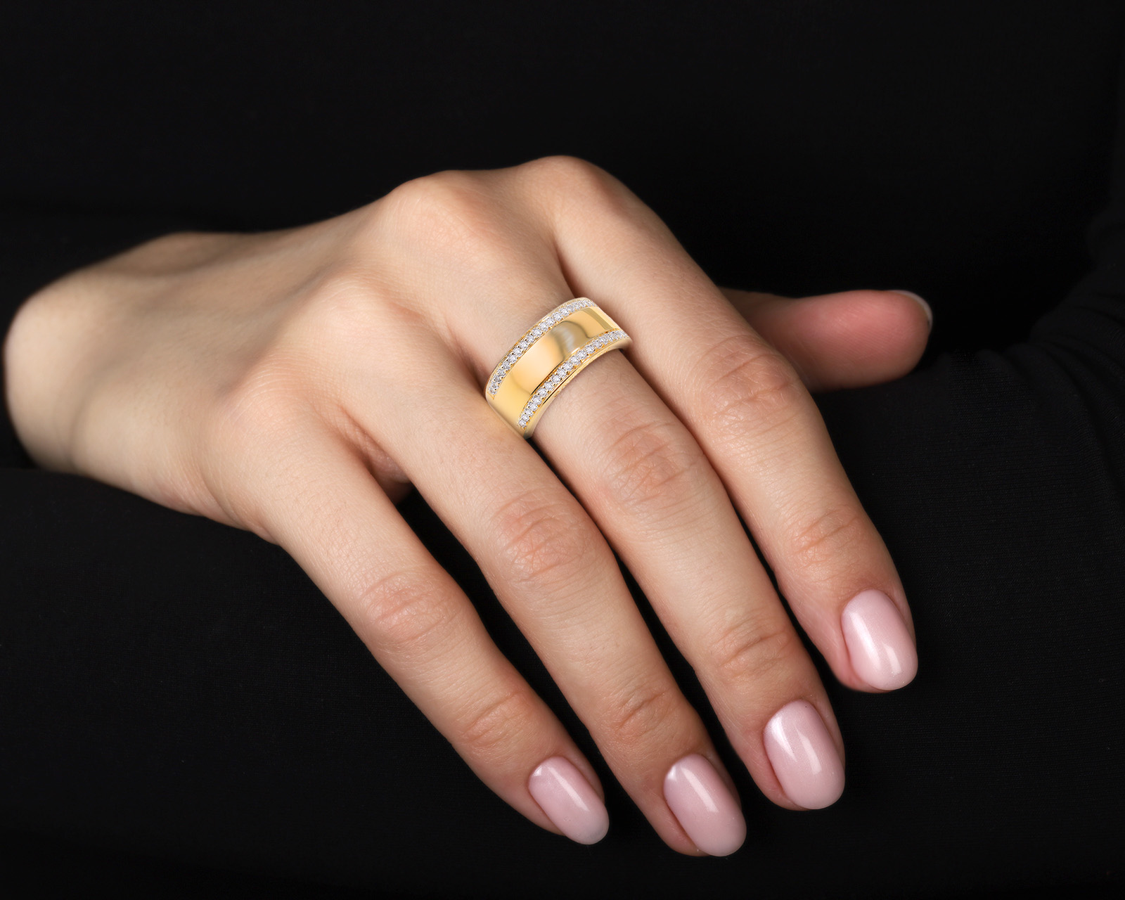 Оригинальное золотое кольцо с бриллиантами 0.20ct Balmain