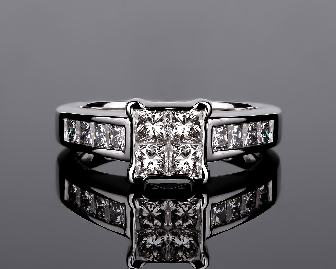 Идеальное золотое кольцо с бриллиантами 0.72ct 110317/12