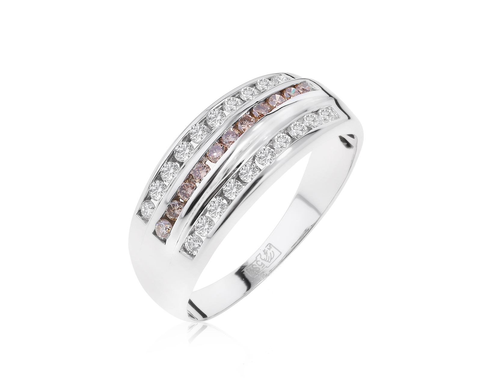 Модное золотое кольцо с бриллиантами 0.39ct