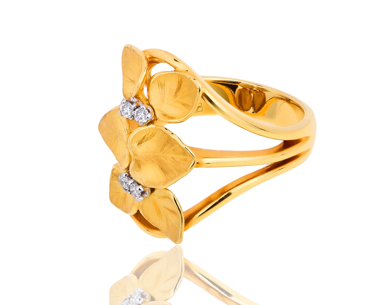 Золотое кольцо с бриллиантами 0.08ct Annamaria Cammilli