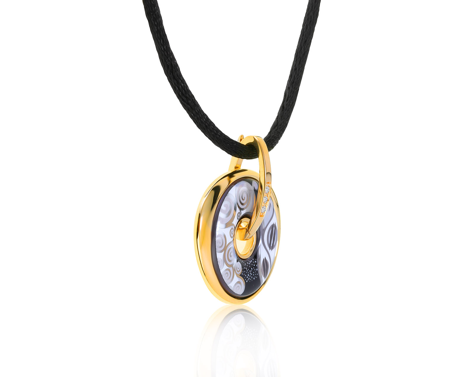 Оригинальный золотой кулон с эмалями Frey Wille