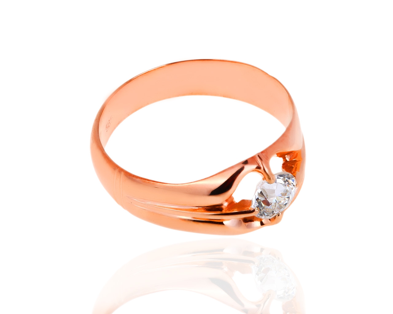 Винтажное золотое кольцо с бриллиантом 0.50ct