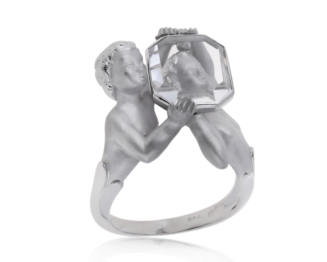 Оригинальное золотое кольцо с горным хрусталем Carrera y Carrera 070620/1