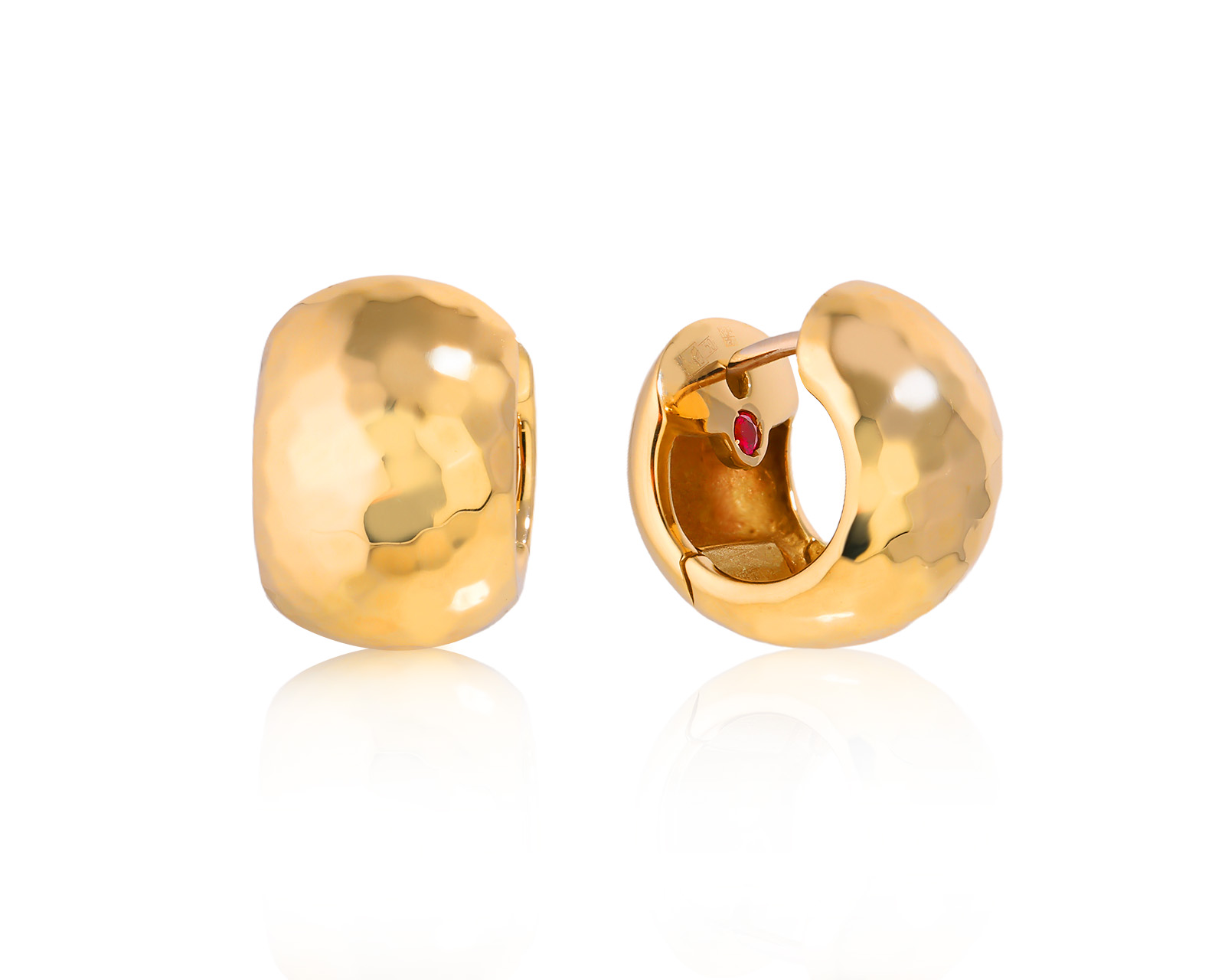 Оригинальные золотые серьги с рубинами 0.06ct Roberto Coin