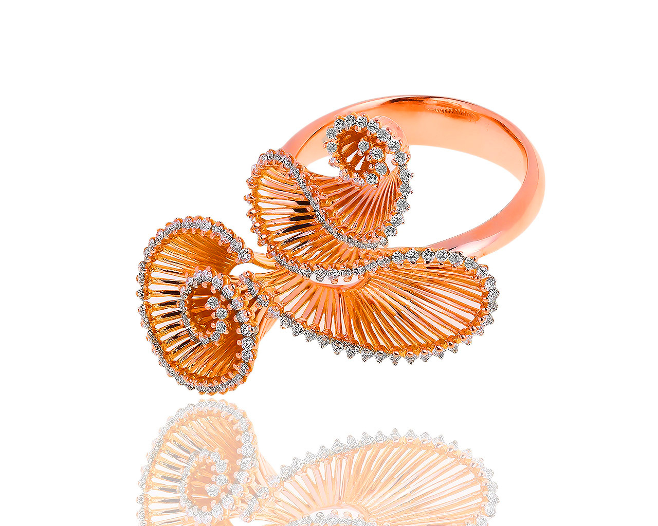 Оригинальное золотое кольцо с бриллиантами 0.65ct Roberto Bravo