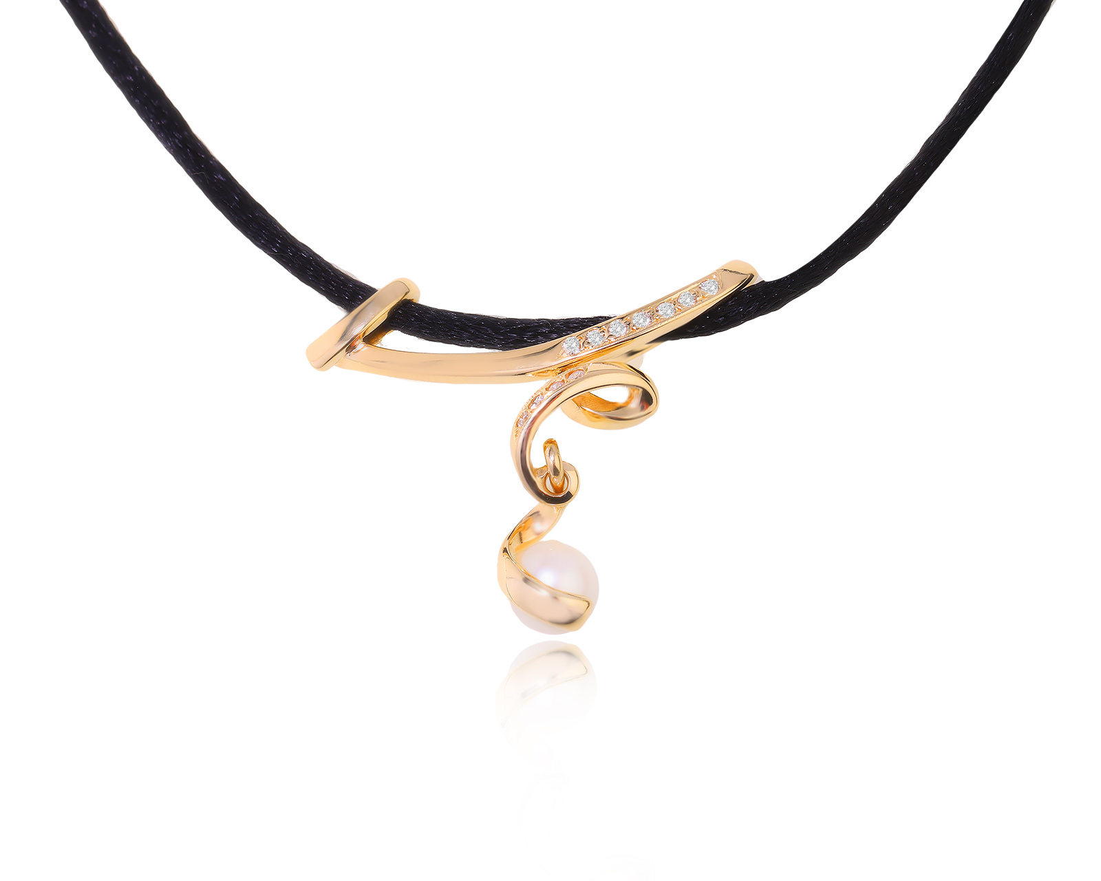 Золотой кулон с жемчугом 7.25 мм и бриллиантами 0.14ct 170723/3