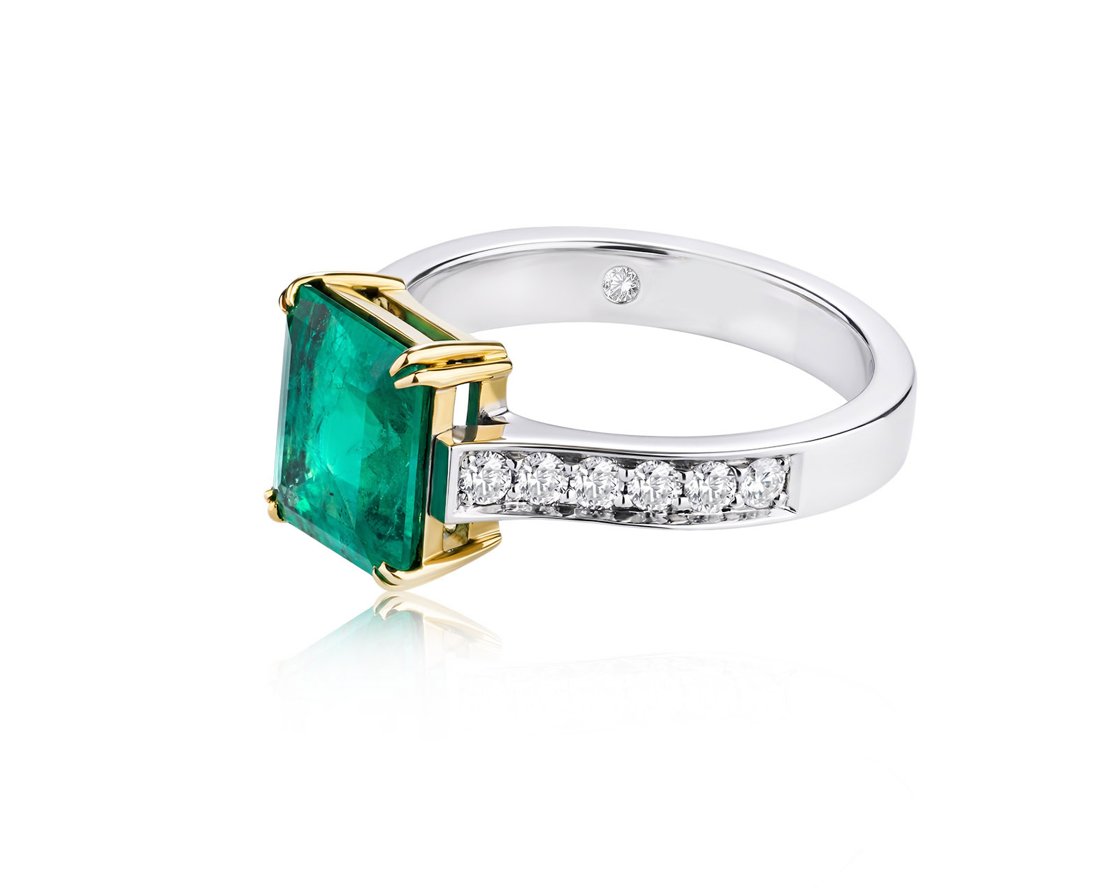 Золотое кольцо с изумрудом Замбия 2.76ct и бриллиантами 0.336ct