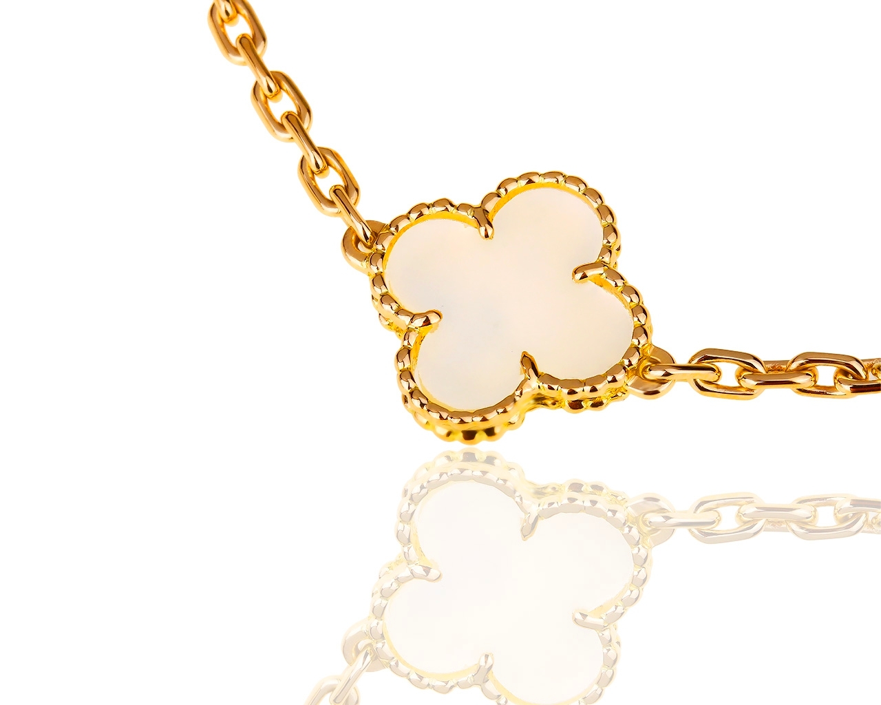 Золотое колье с перламутром Van Cleef&Arpels Vintage Alhambra 181218/3
