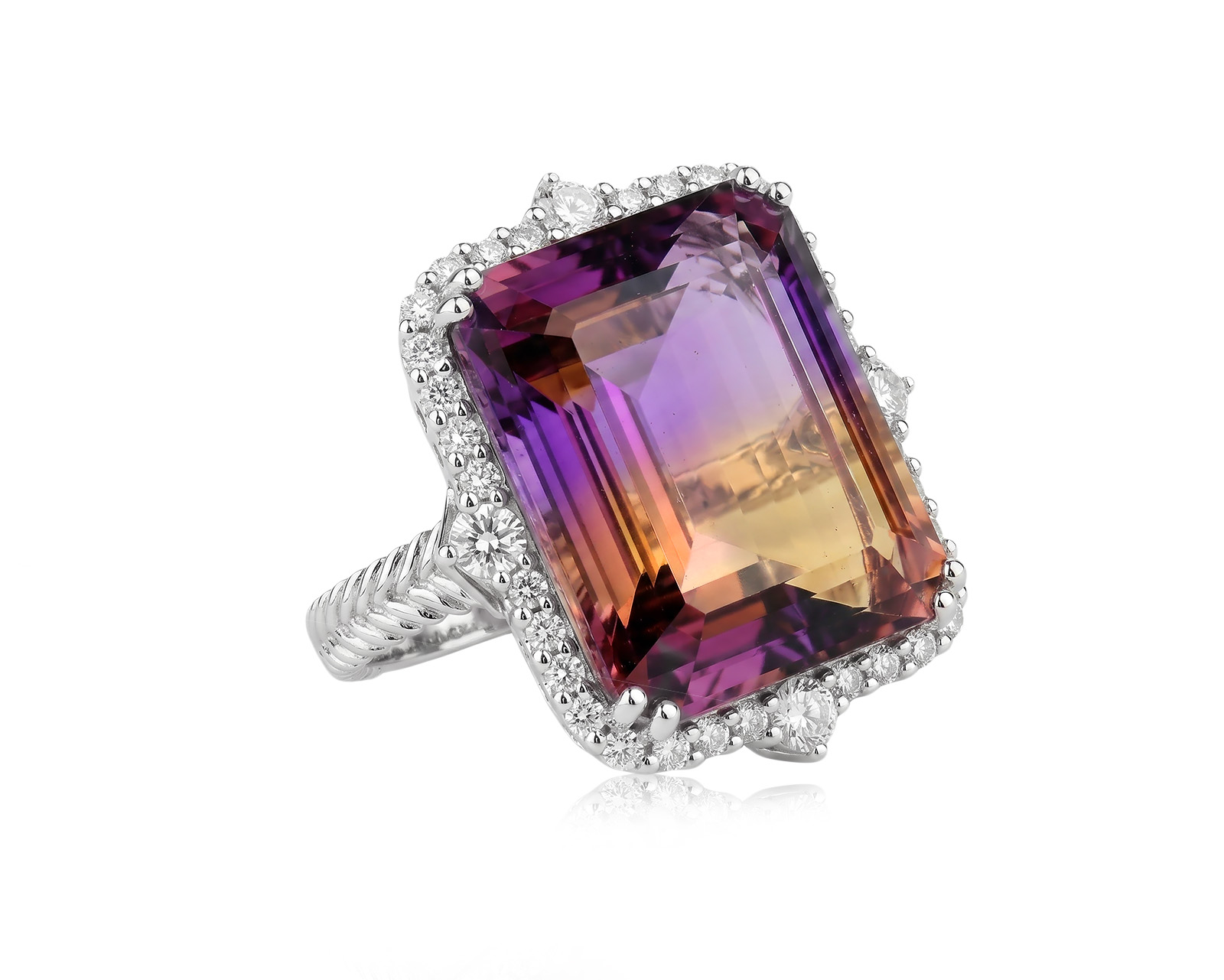Золотое кольцо с аметрином 30.52ct и бриллиантами 1.04ct Evgeny Matveev 210526/Б297