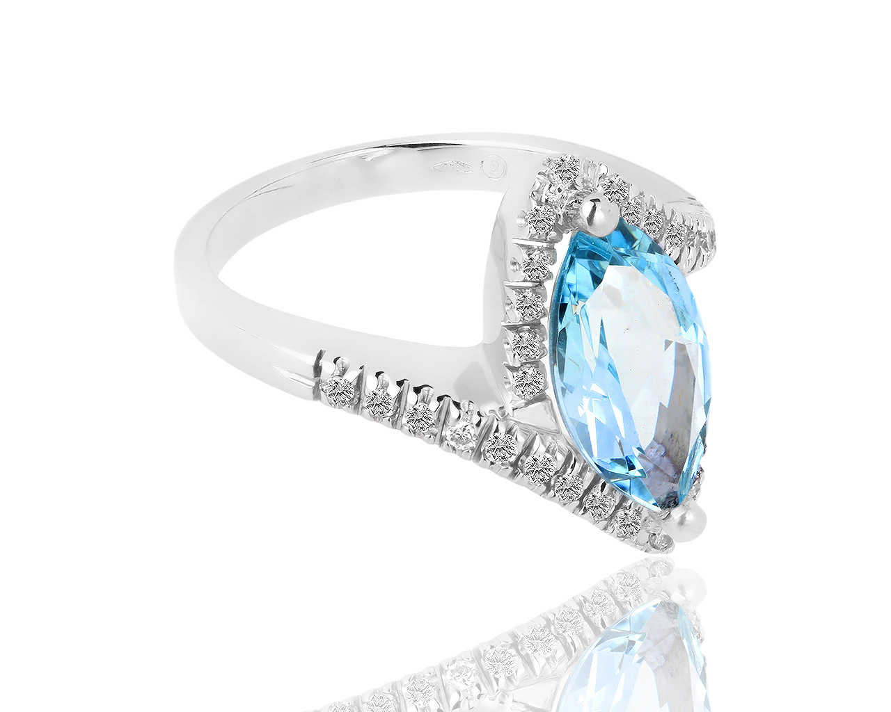 Золотое кольцо с бриллиантами и аквамарином Damiani 271118/2