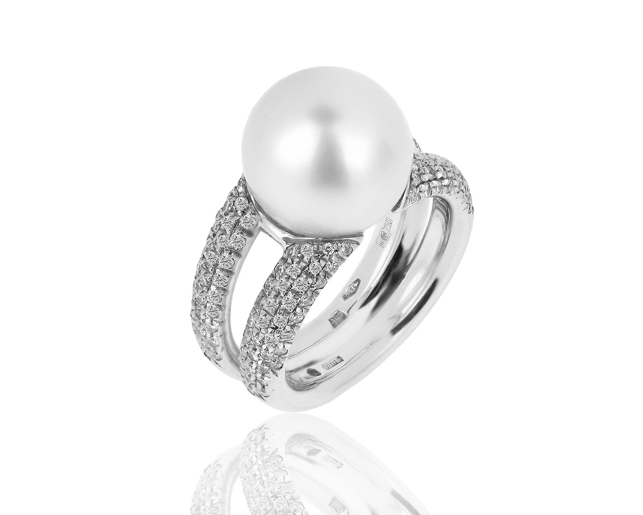 Золотое кольцо с жемчугом и бриллиантами 0.75ct Mikimoto 260319/27