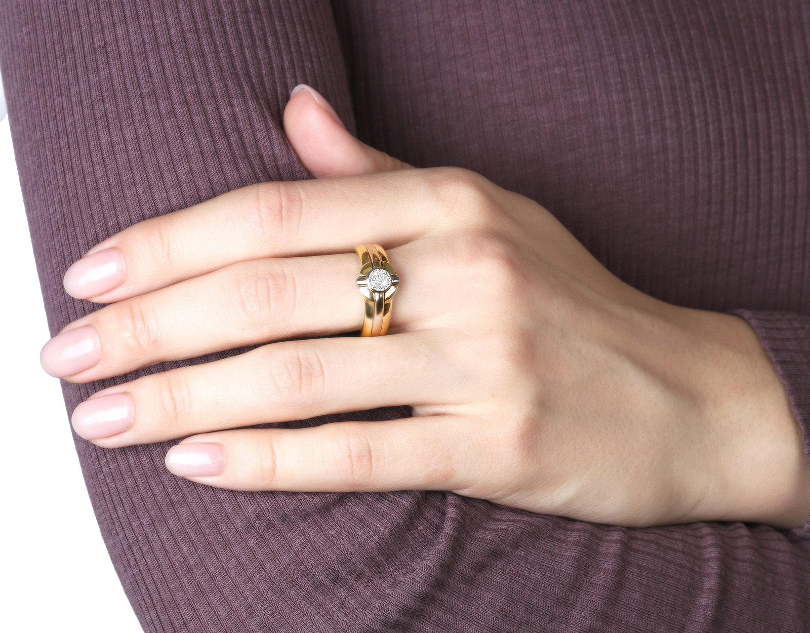 Престижное золотое кольцо с бриллиантом 0.37ct