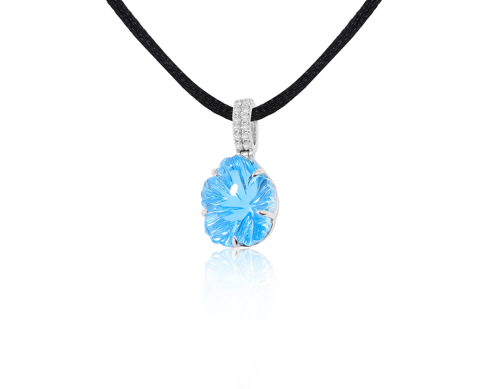 Волшебный золотой кулон с топазом 14.76ct 240123/2