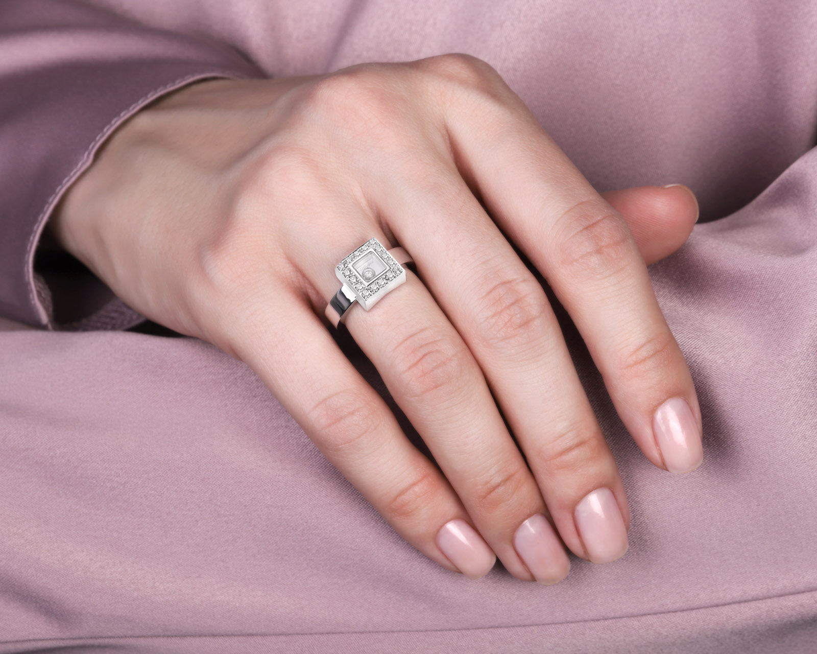 Оригинальное золотое кольцо Chopard Happy Diamonds
