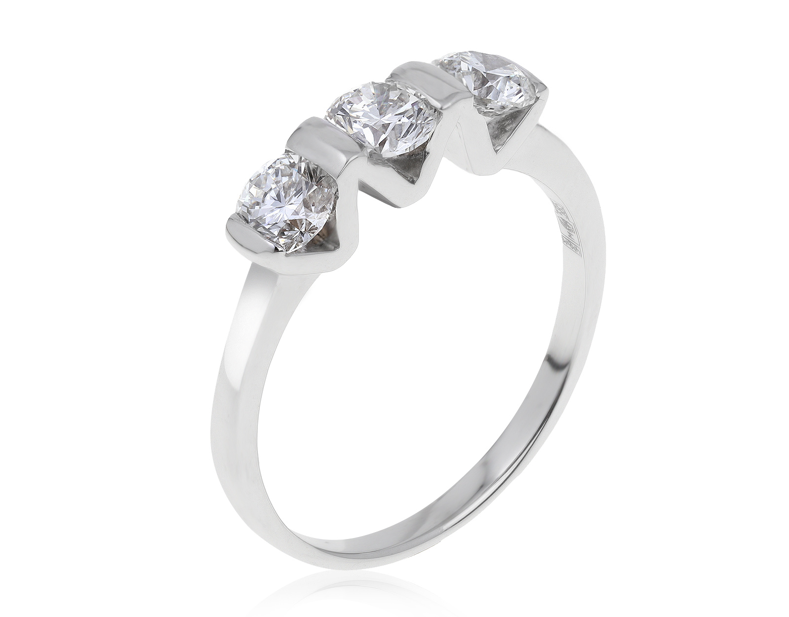 Оригинальное золотое кольцо с бриллиантами 0.75ct ЭПЛ Якутские бриллианты 170621/4 Оригинальное золотое кольцо с бриллиантами 0.75ct ЭПЛ Якутские бриллианты 170621/4