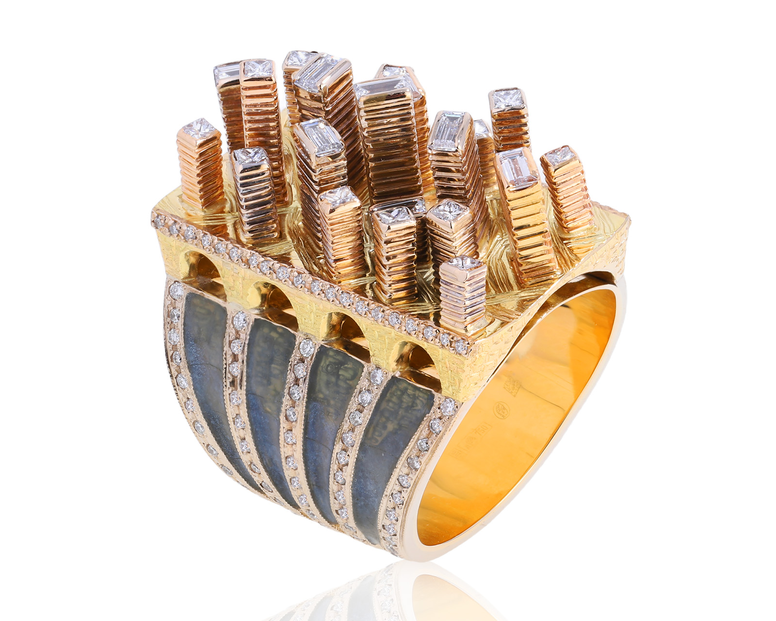 Золотое кольцо с эмалью и бриллиантами 2.26ct 990278/1