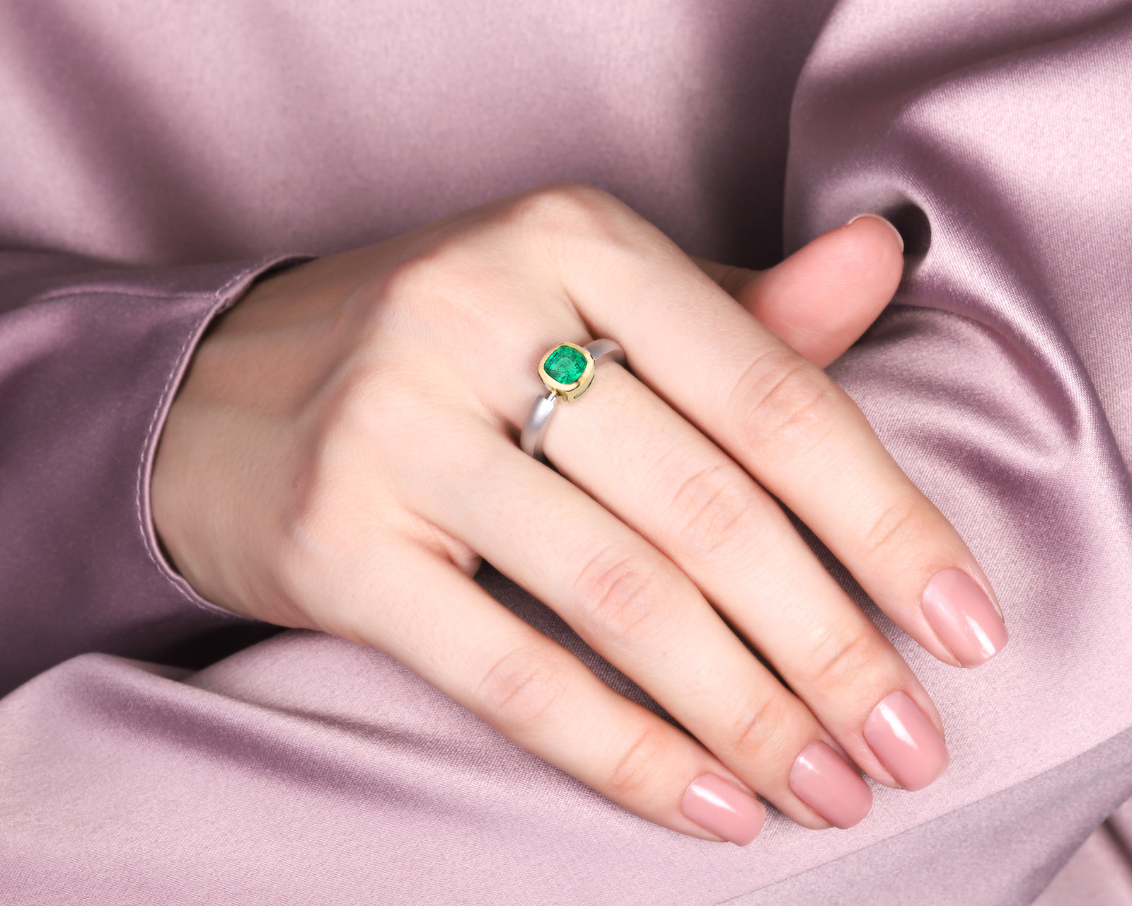 Золотое кольцо с изумрудом Замбия 0.92ct Evgeny Matveev