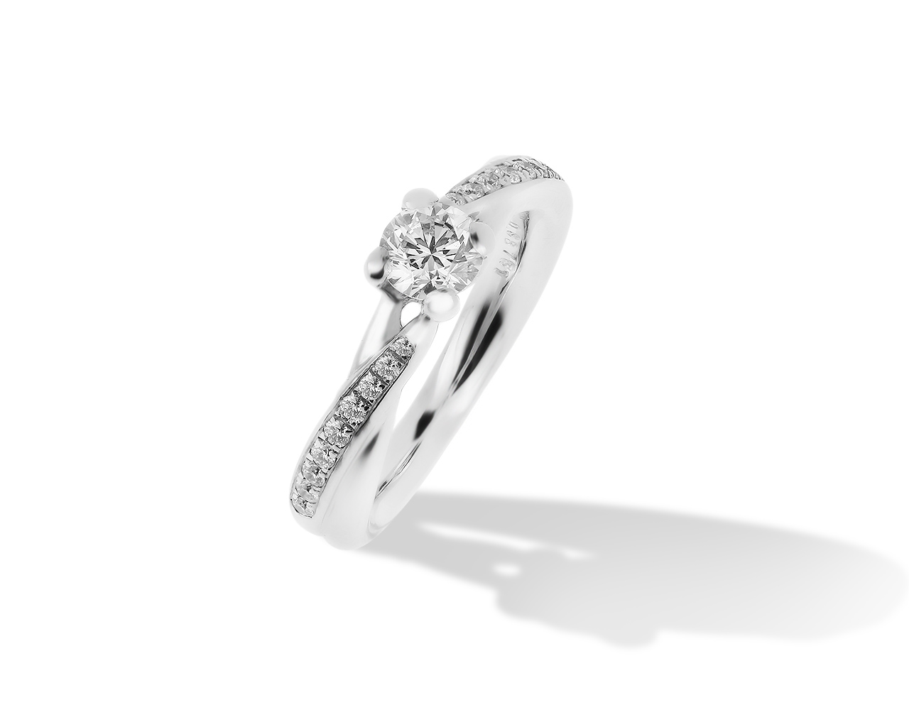 Богатое золотое кольцо с бриллиантами 0.68ct 180519/44