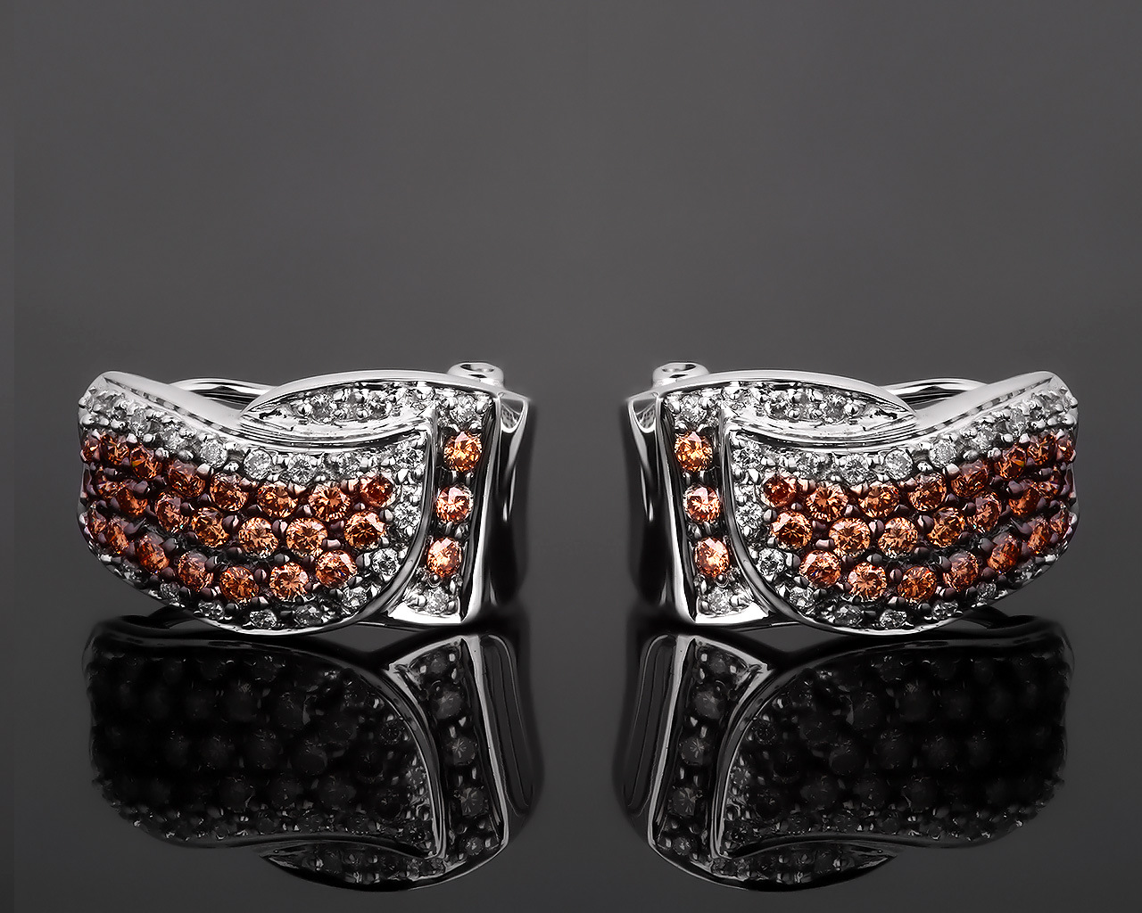 Элегантные золотые серьги с бриллиантами 1.31ct gr8