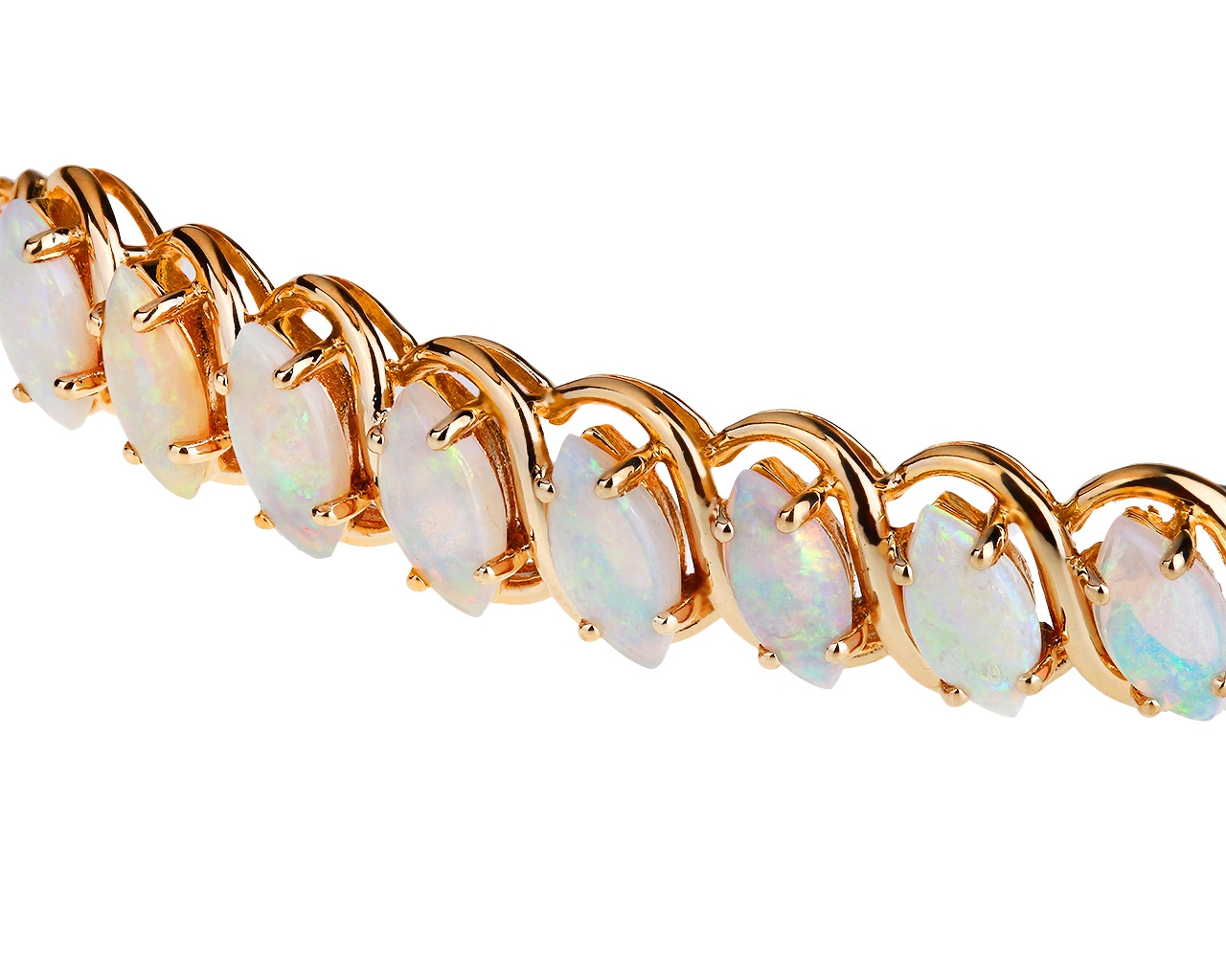 Прелестный золотой браслет с опалами