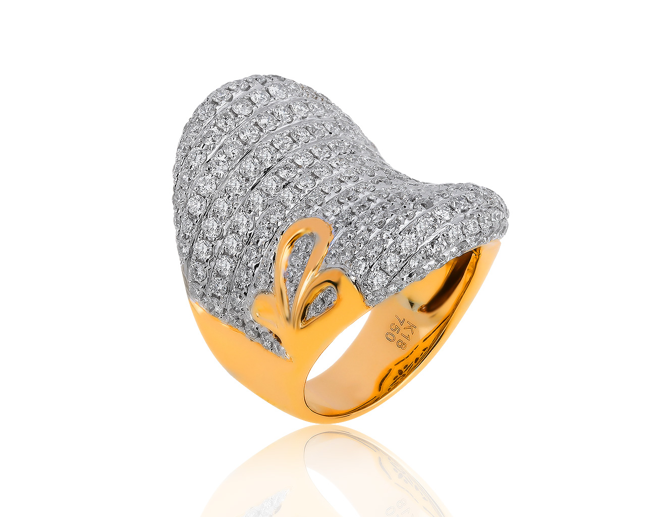 Потрясающее золотое кольцо с бриллиантами 4.64ct