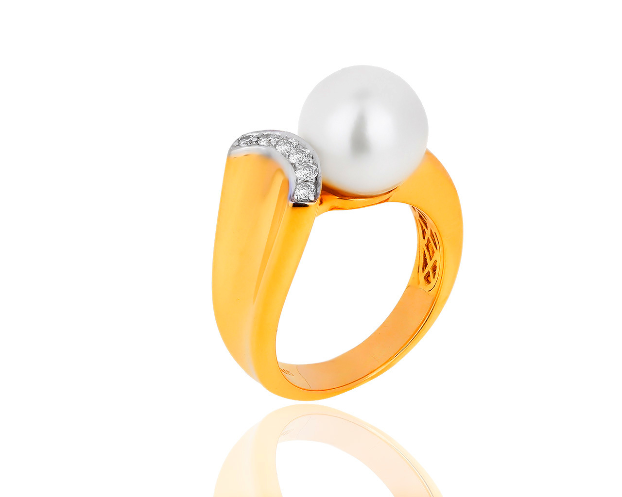 Богатое золотое кольцо с жемчугом 10.50 мм и бриллиантами 0.15ct