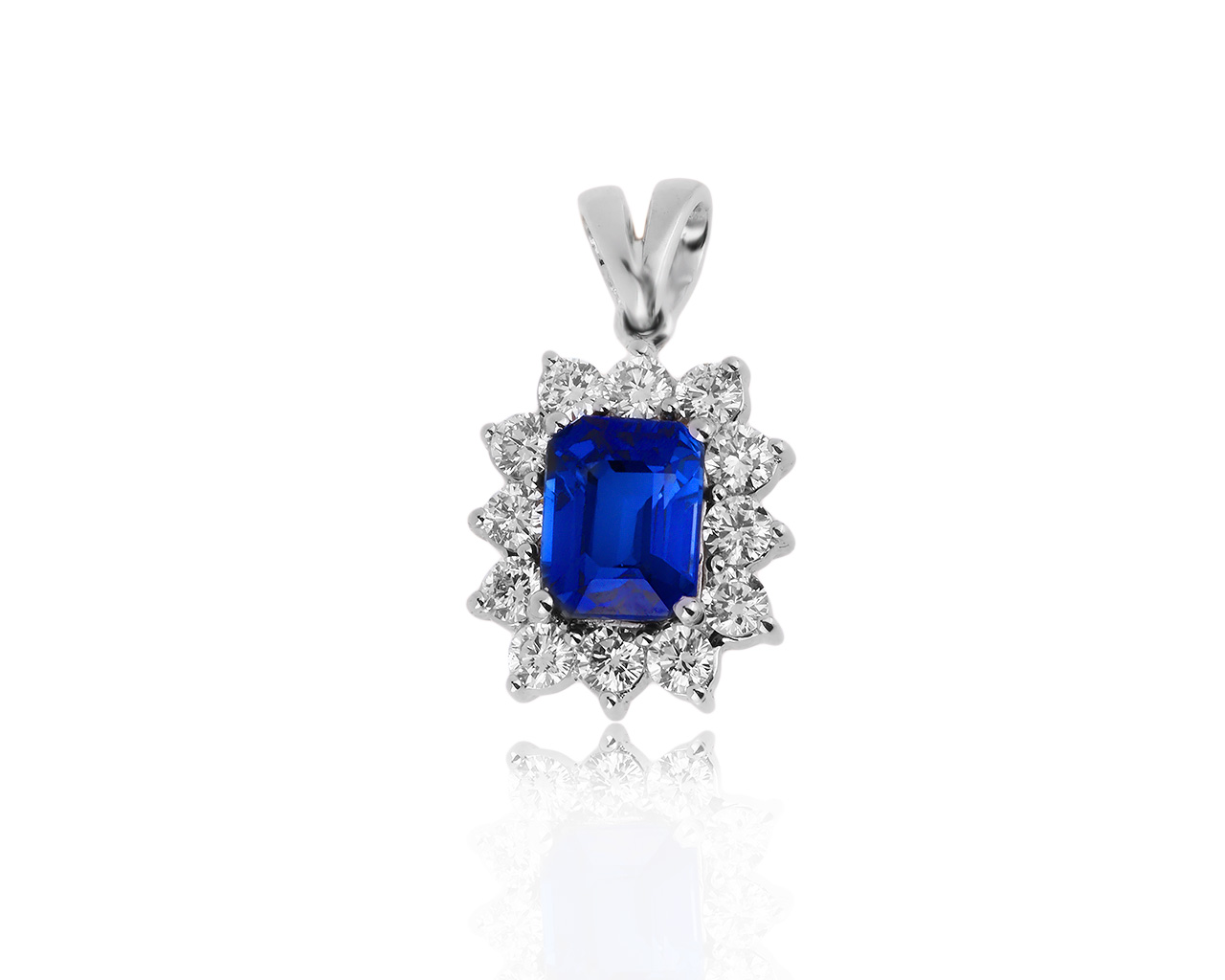 Богатый золотой кулон с бриллиантами 0.71ct 161119/9 Богатый золотой кулон с бриллиантами 0.71ct 161119/9