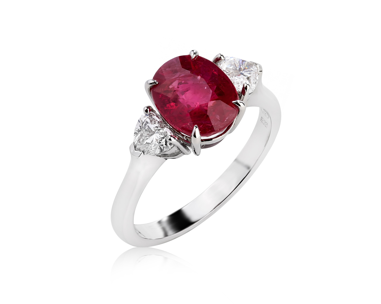 Платиновое кольцо с рубином 3.17ct и бриллиантами 0.59ct Evgeny Matveev 290726/Б328