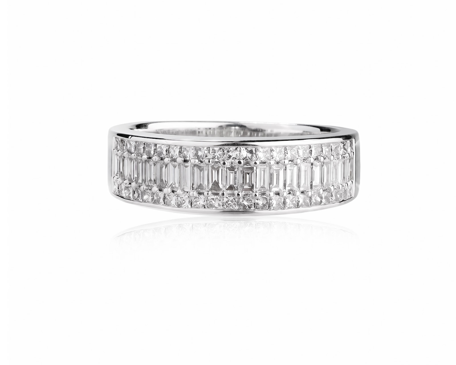 Золотое кольцо с бриллиантами 1.11ct