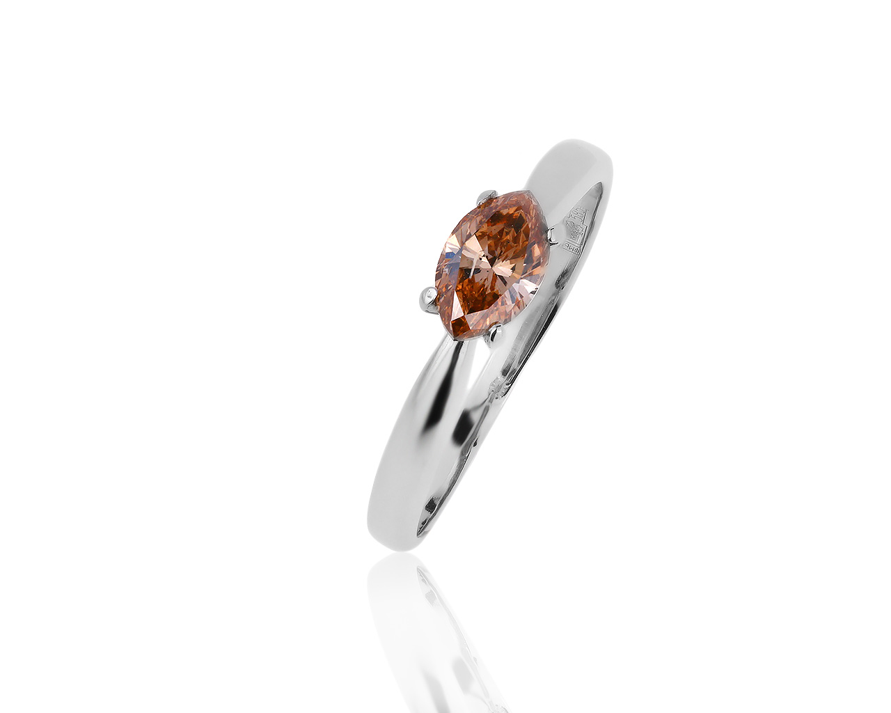 Завораживающее золотое кольцо с бриллиантом 0.52ct 240919/4