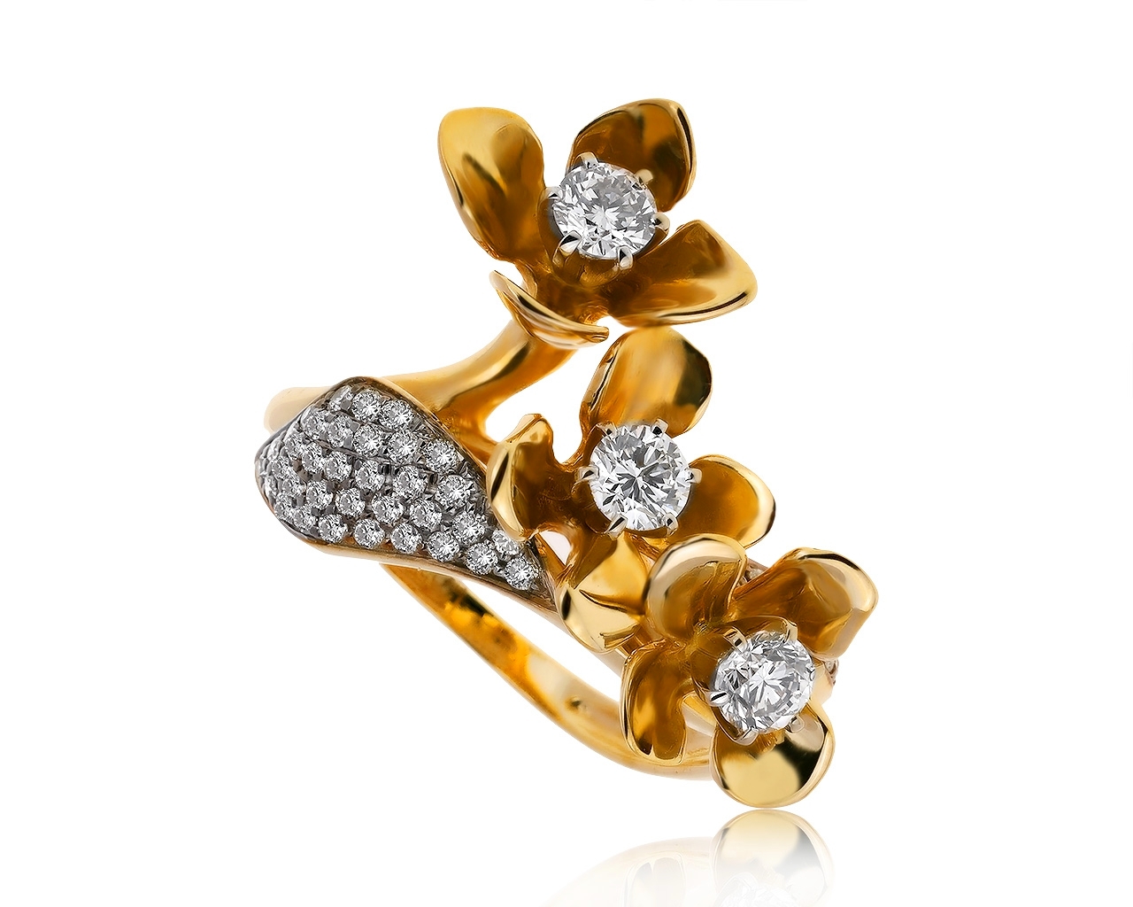 Королевское золотое кольцо с бриллиантами 0.90ct